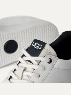 Ugg Leren Sneakers "South Bay" Wit -LIMANGO WINKEL ugg leren sneakers south bay wit 3
